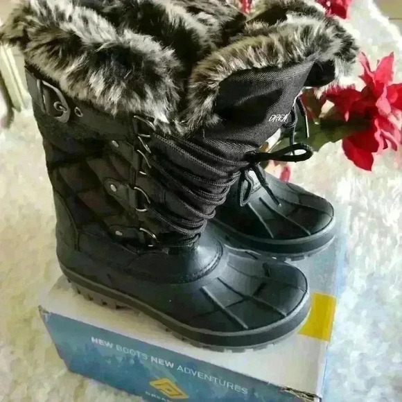 Dream Pairs Boys & Girls Mid Calf Winter Boots - Picture 1 of 8